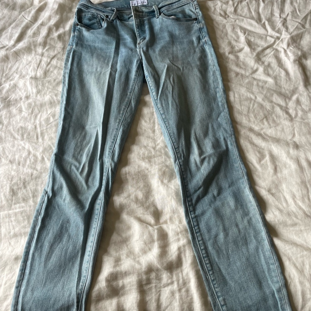 Women's Light Blue Jeans